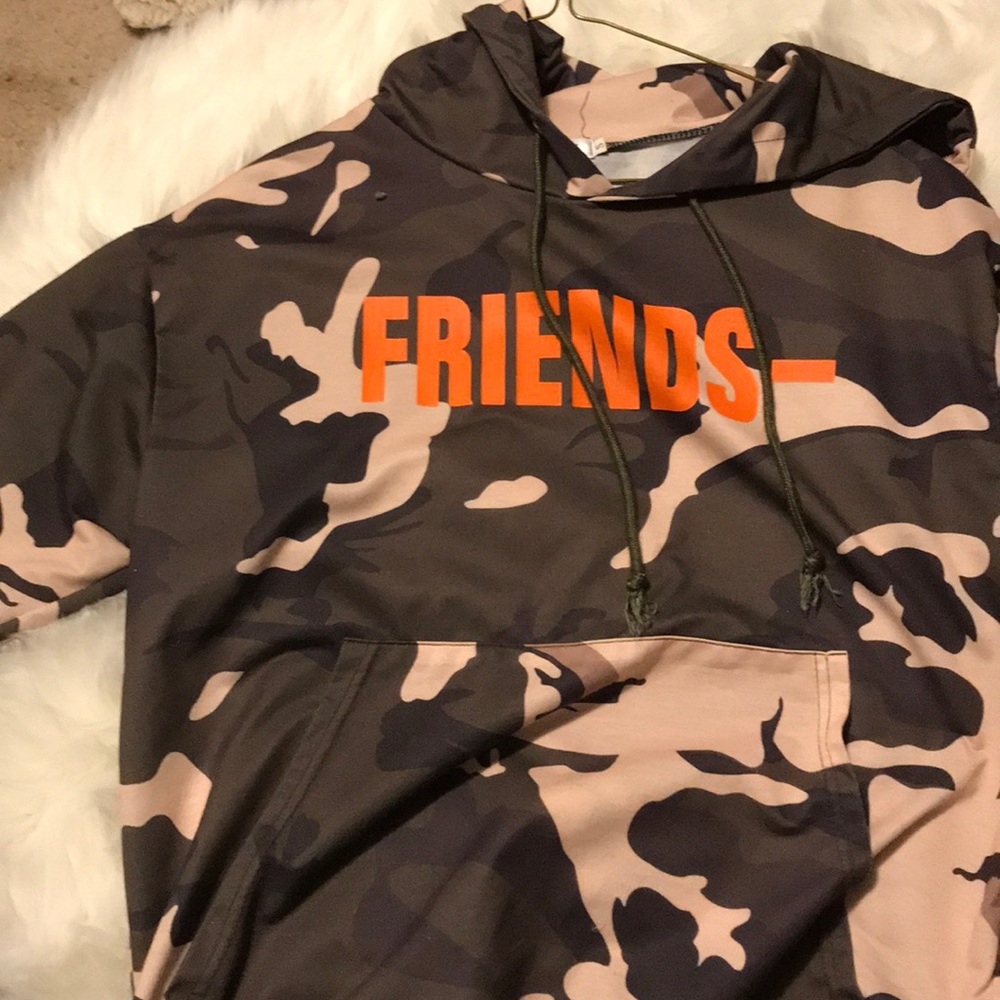 VLONE HOODIE